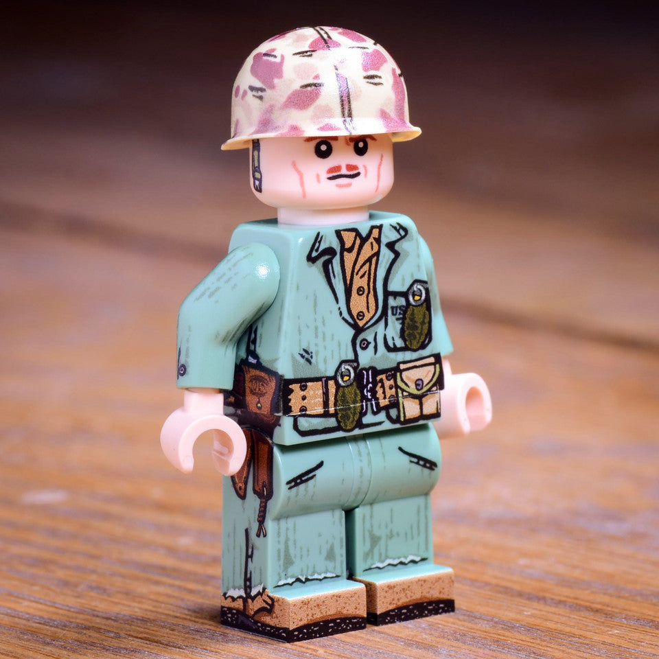BrickWarp| WWII US Marine "Zippo Man" - Iwo Jima 1945