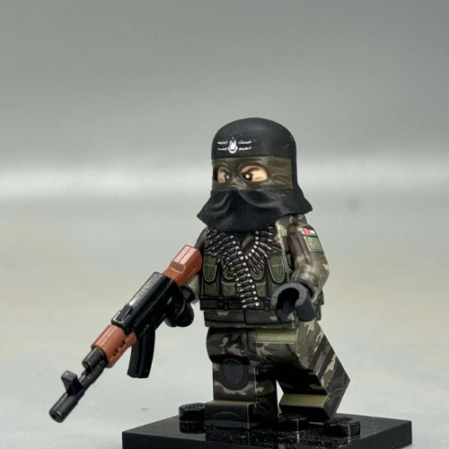 BrickCreator | Tunnel Fighter