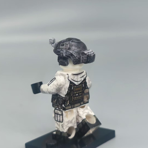 BrickCreator | Navy Seal in Snow Gear