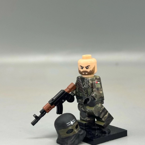 BrickCreator | Tunnel Fighter