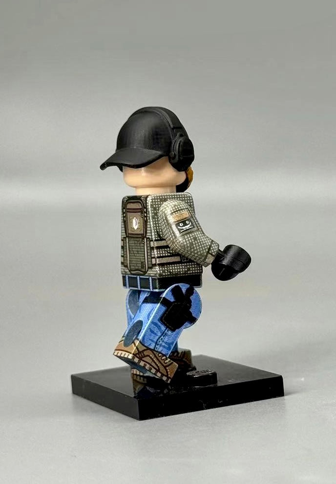 BrickCreator | Civilian Operator DNC