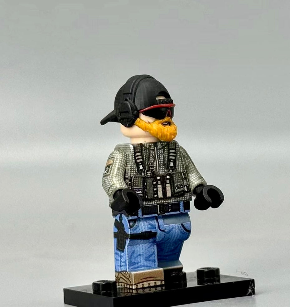 BrickCreator | Civilian Operator DNC
