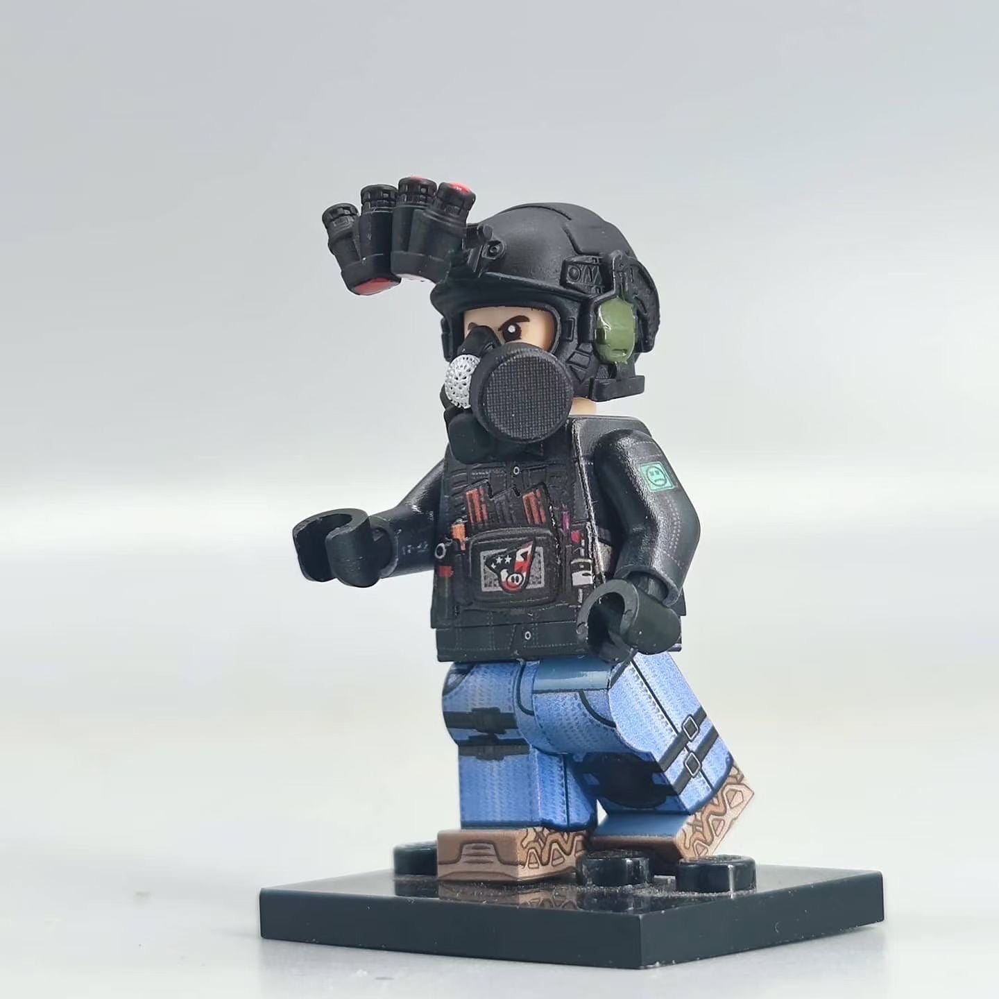 BrickCreator | Civilian Operator A