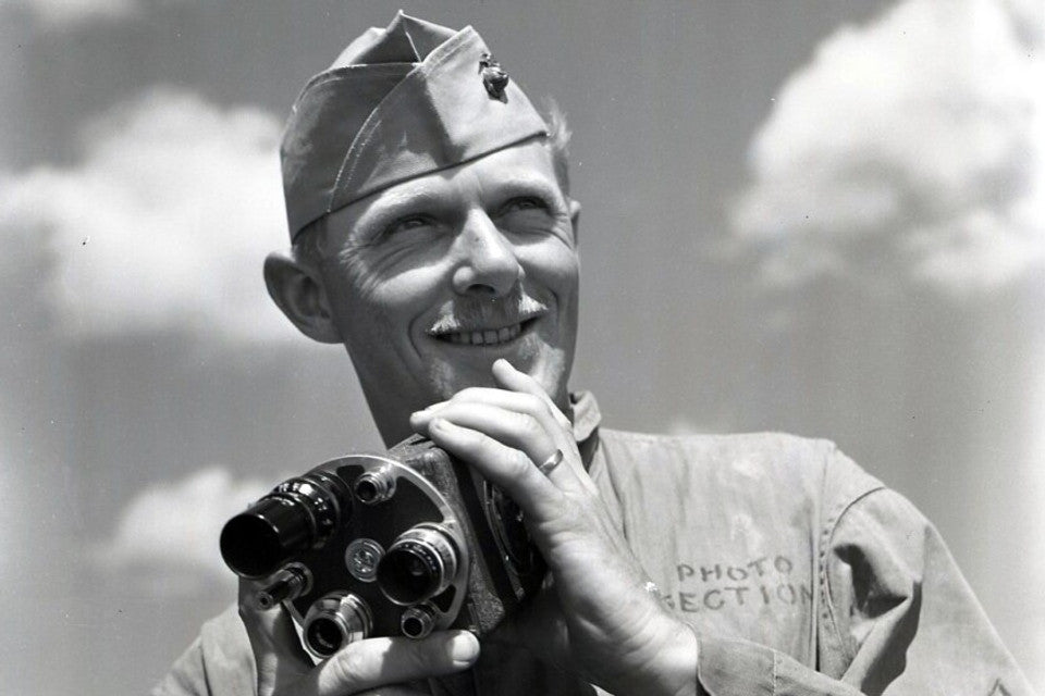 BrickWarp| WWII US MARINE COMBAT CAMERAMAN - BILL GENAUST