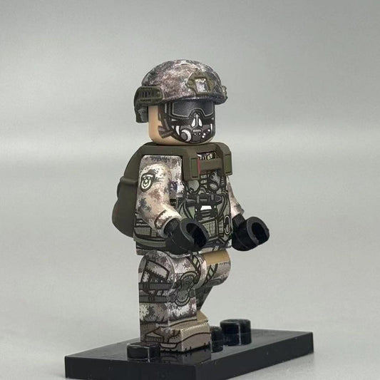 BrickCreator | PLA Paratrooper