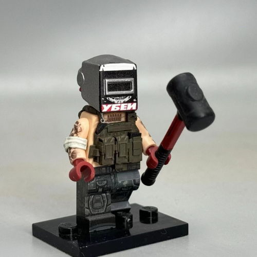 BrickCreator | Hammer Guy