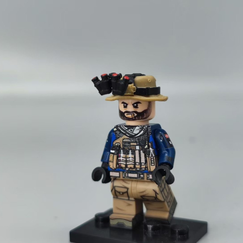 BrickCreator Captain – War Brick Headquarter - Main Image