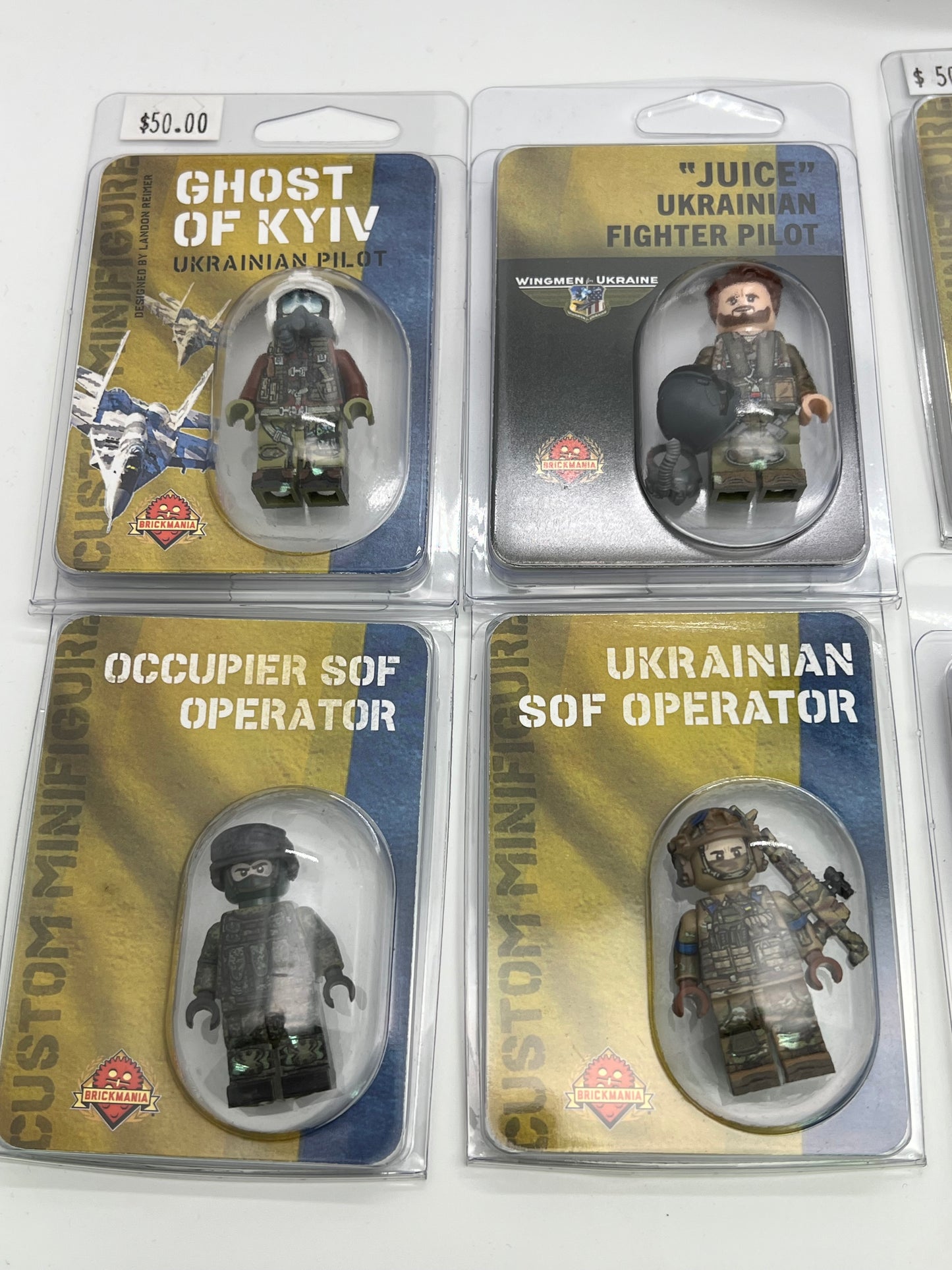Brickmania | Ukrainian Minifigs (NOS)*