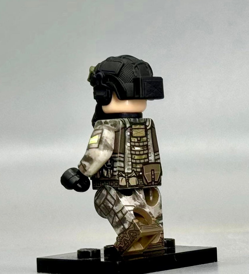 BrickCreator | CheChen Soldier